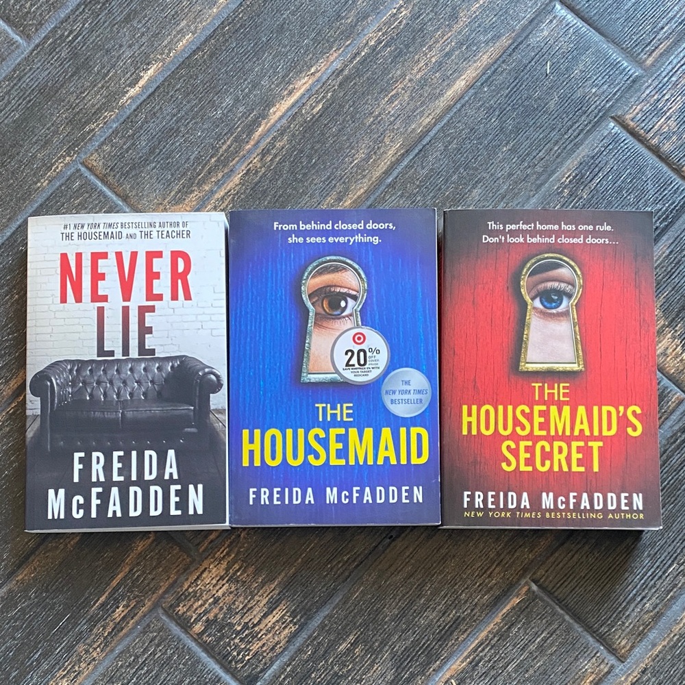 Freida McFadden Book Set